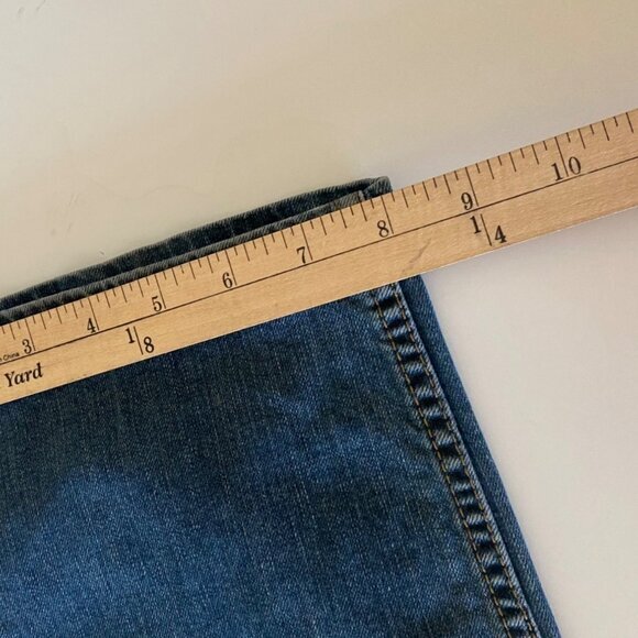 Levis 505 Mens Relaxed Straight Jeans Size 36W x 32L Blue Denim - Picture 10 of 10